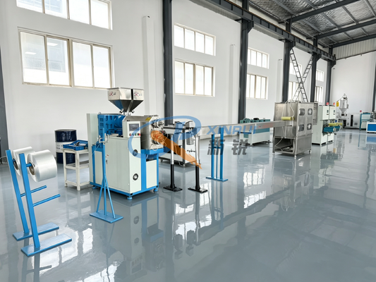 গুণমান  Single Double Color High Speed PVC Coating Yarn Polyester Yarn Making Machine For Curtain কারখানা